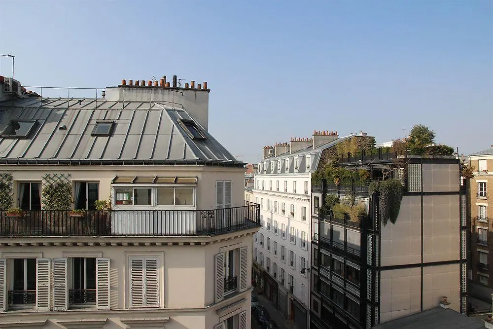 Art Batignolles Hotel