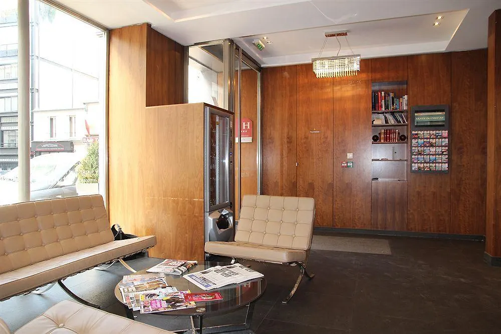 Art Batignolles Hotel 3*