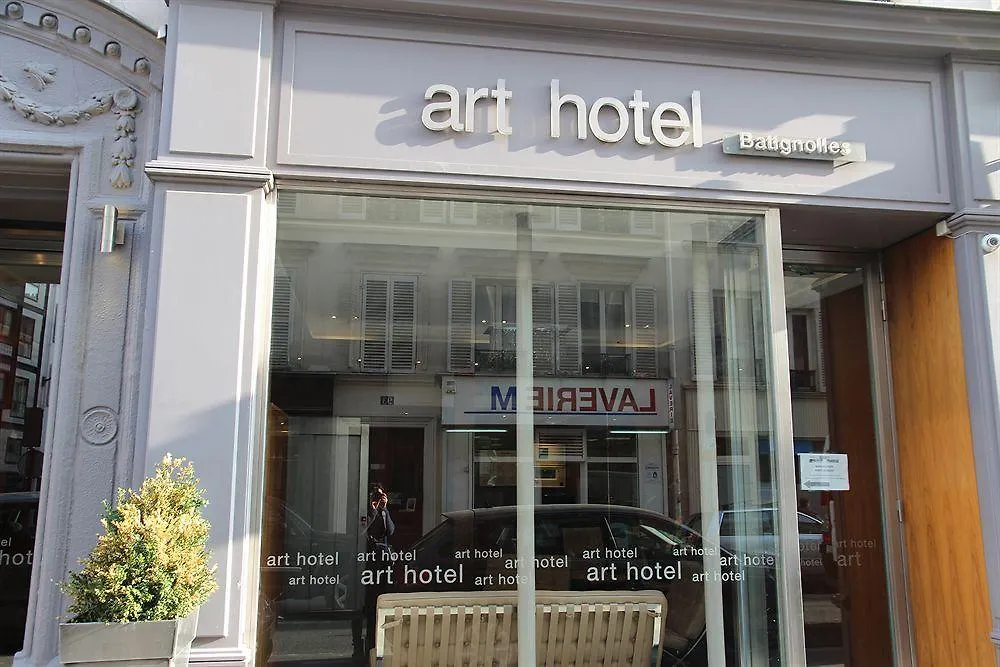 Art Batignolles Hotel 3*
