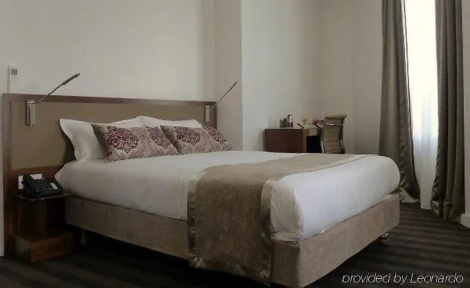 Art Batignolles Hotel Paris