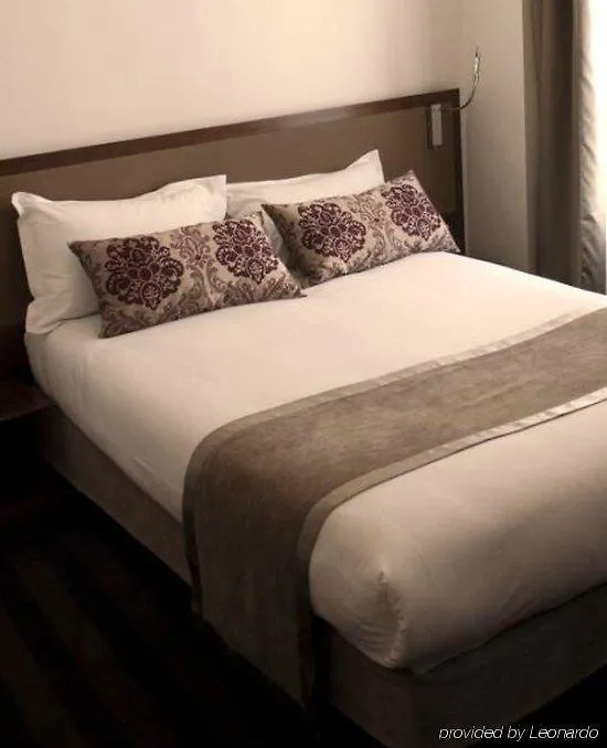 Art Batignolles 3* Paris