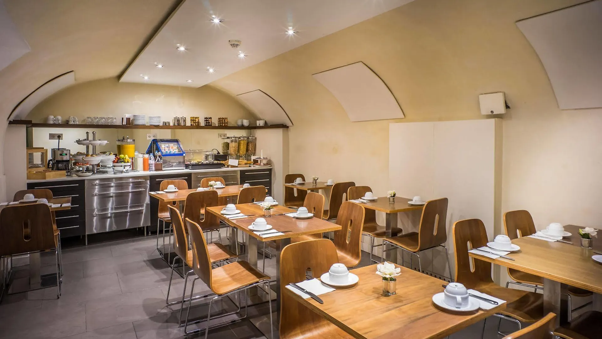 Hotel Art Batignolles
